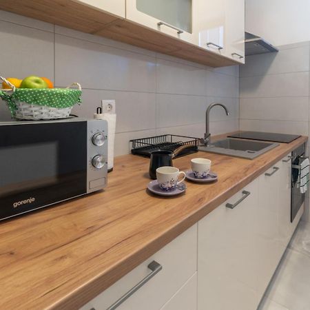 Apartman Jabuka Karlovac Buitenkant foto